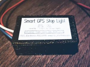 Автоматична стоп светлина с GPS за мотоциклет — NJS Electronics